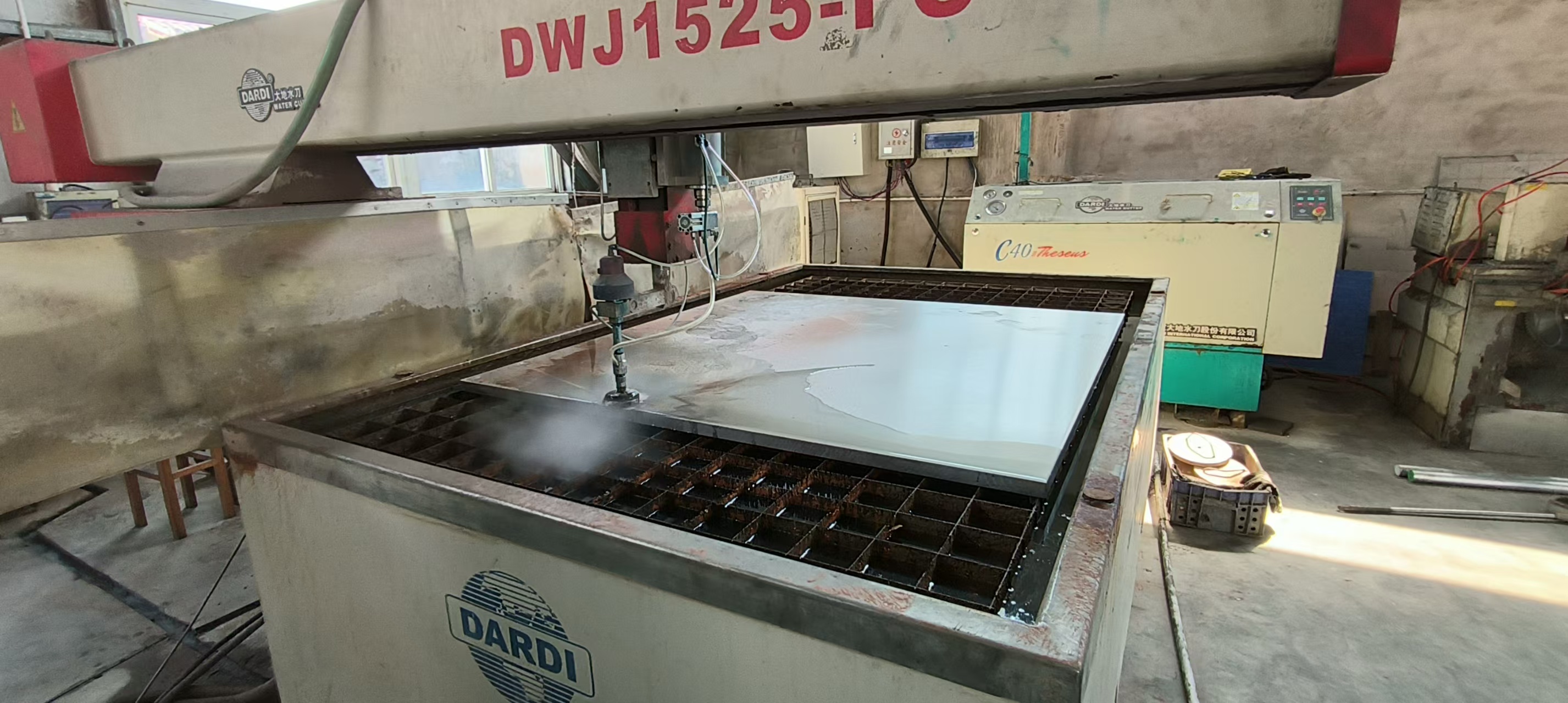 Waterjet Cutting | Top 8 Advantages and Uses